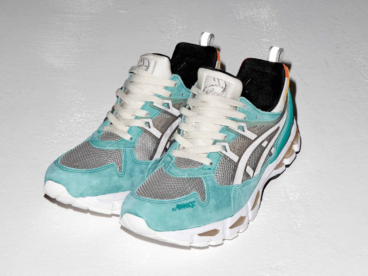 【本物保証 /関税・送料無料】Awake NY × Asics Gel-Kayano ASICS Gel-Kayano 5 360 Awake NY Silver Men's - 1021A244 020 - US