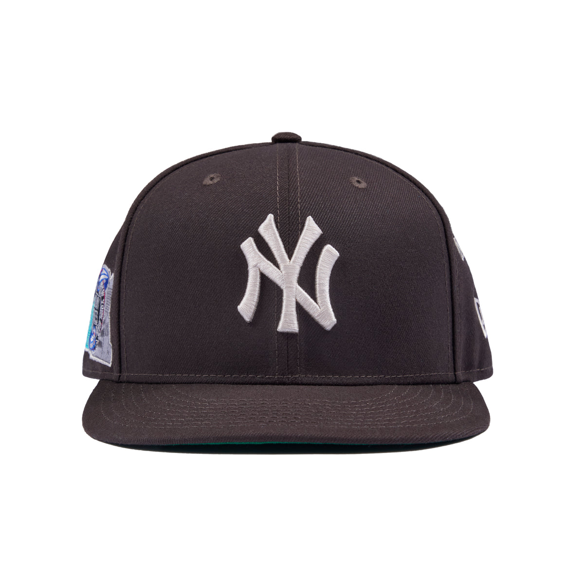 Awake NY x Flow Mayor Hispanic Heritage Month Yankees Fitted Cap